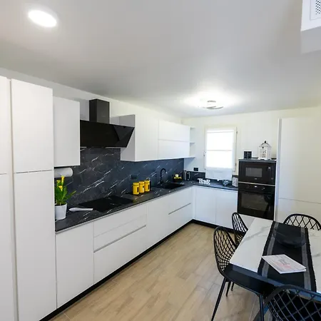 Casa Coruccia Апартаменты